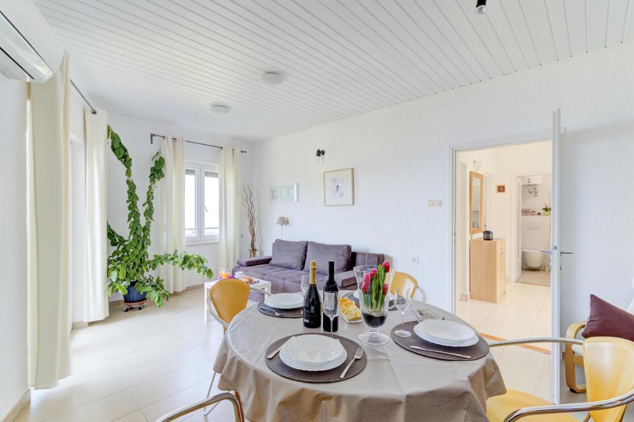 Miro Apartment Senj  Bagian luar foto