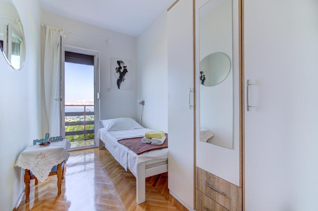 Miro Apartment Senj  Bagian luar foto